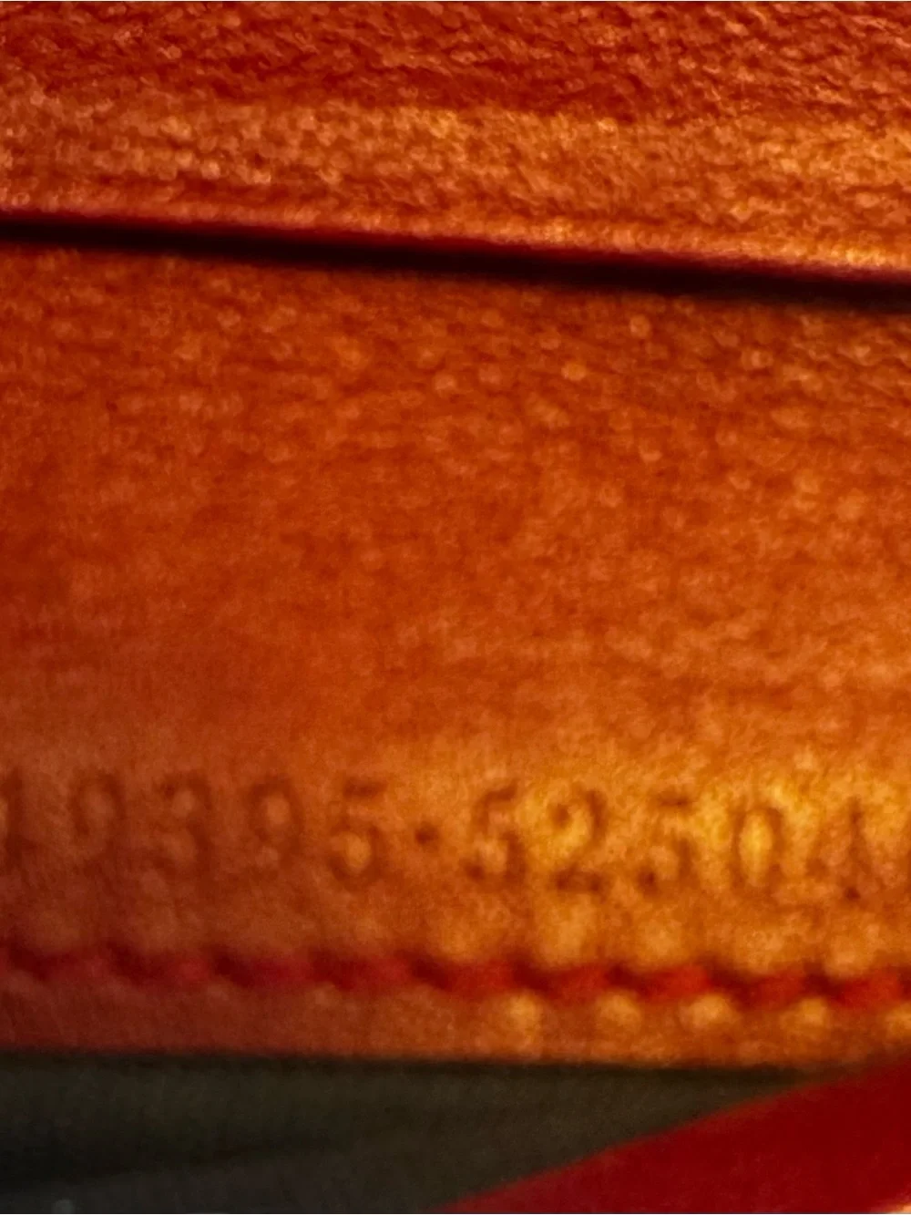 Gucci Red Guccissima Leather Compact Zip and bifold Wallet Made In Italy - Picture 5 of 6